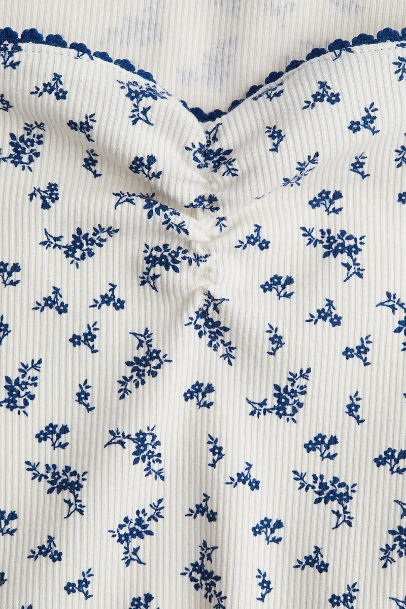 H&M Ribbed Sweetheart-Neck Top